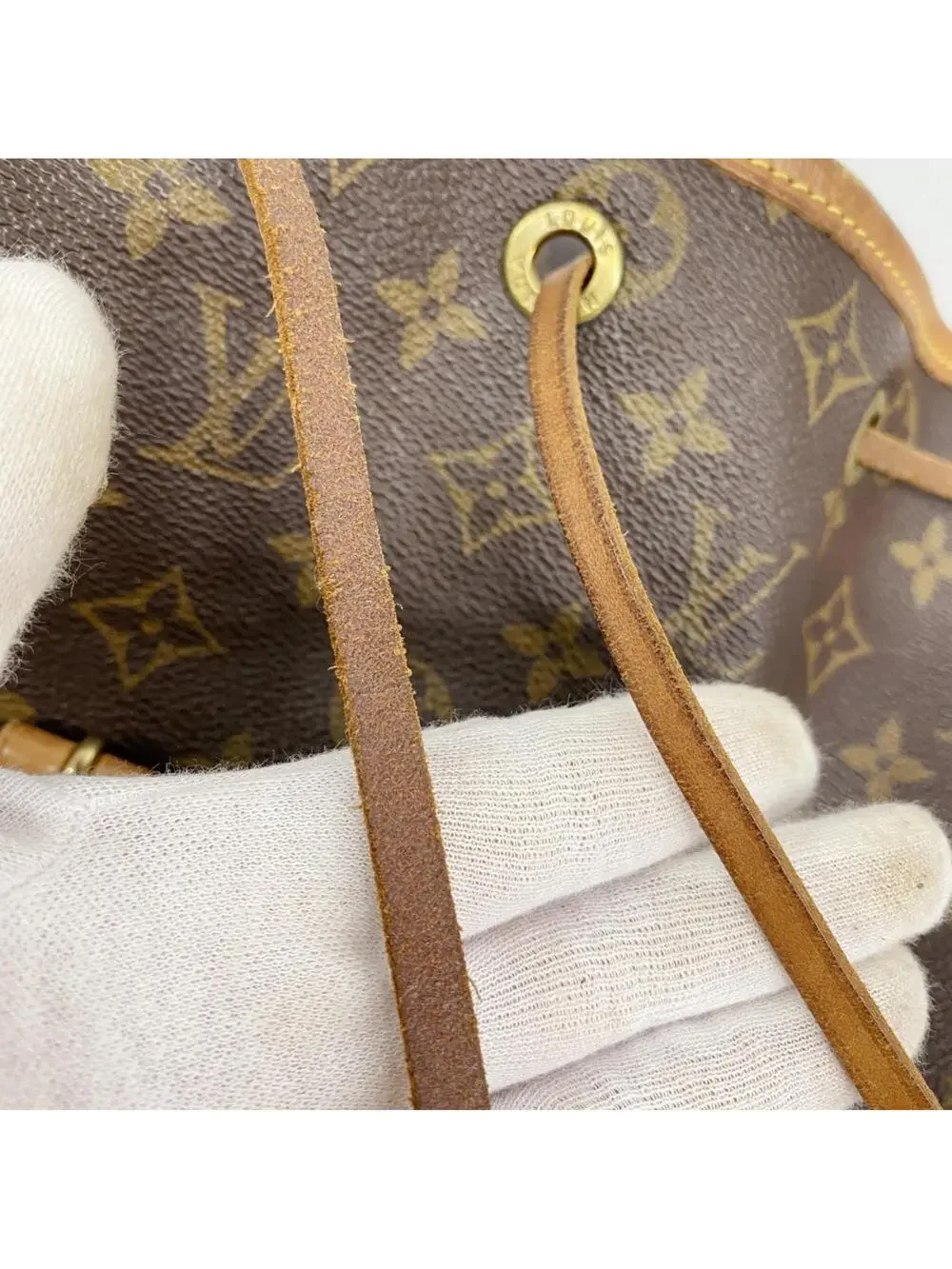 Louis Vuitton Vintage Montsouris #299066L99B